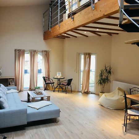 Ferienwohnung Am Nuerburgring/Wintersport Arft Acht 外观 照片