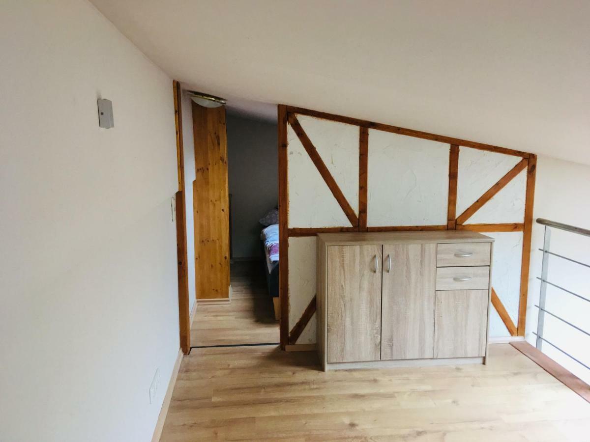 Ferienwohnung Am Nuerburgring/Wintersport Arft Acht 外观 照片