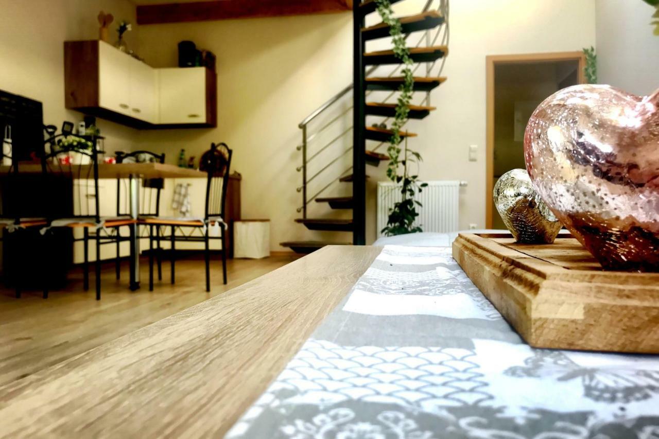 Ferienwohnung Am Nuerburgring/Wintersport Arft Acht 外观 照片